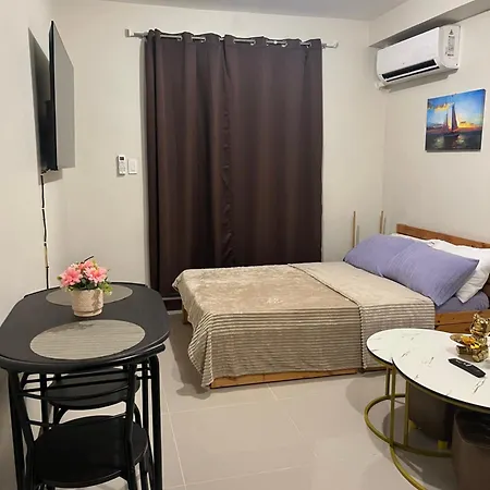Saekyung Charming Condo With Pool And City Views